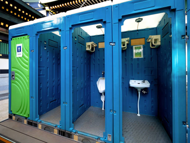 Portable Toilet Options We Offer in Cotulla, TX